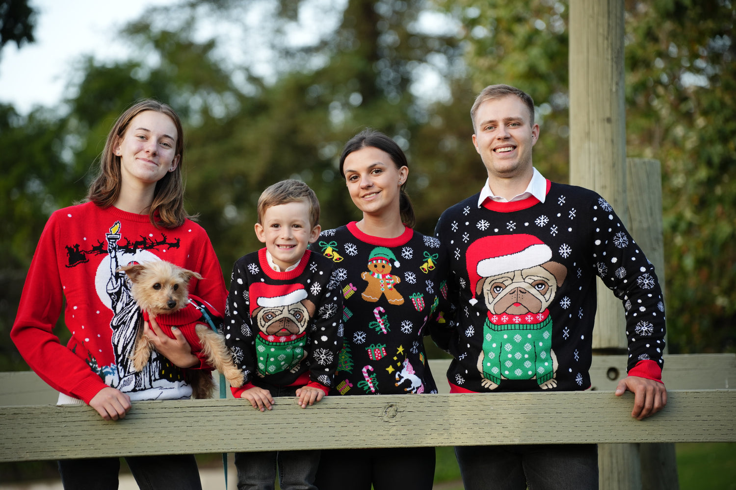 Socallook - Ugly Christmas sweaters for men, women, kids & pets